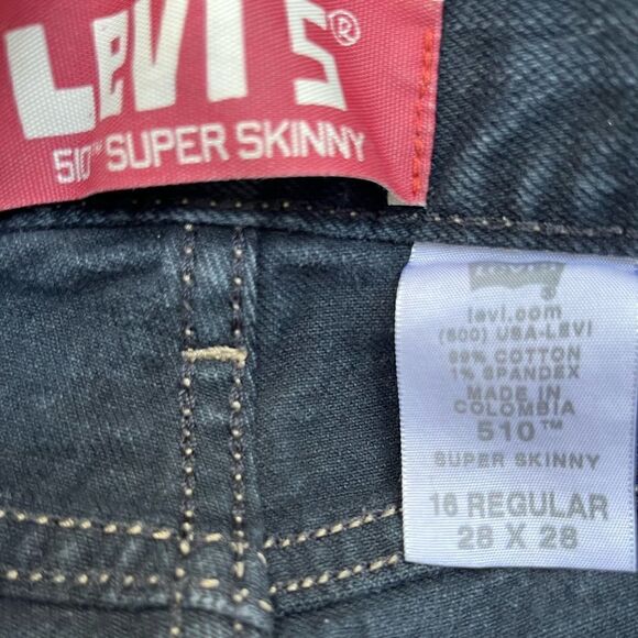 LEVI’S URBAN OUTFITTERS CUTOFF DENIM SHORTS INDIGO BLUE WAIST 28 - Picture 7 of 10